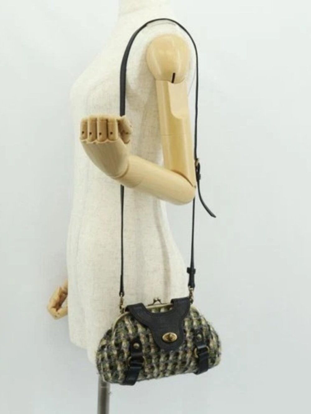 BURBERRY Blue Label Shoulder Bag Tweed Green Auth 168031V - Picture 14 of 16